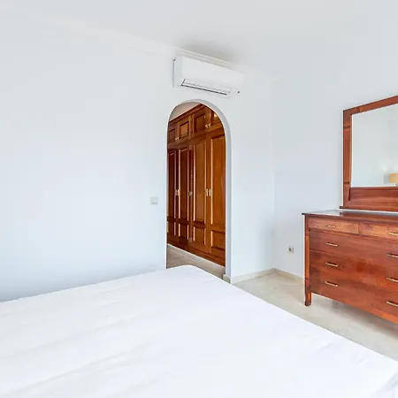 Fantastic 4 Bed La Cala Hills פואנגירולה
