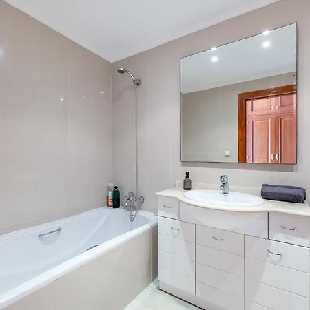 דירה Fantastic 4 Bed La Cala Hills *