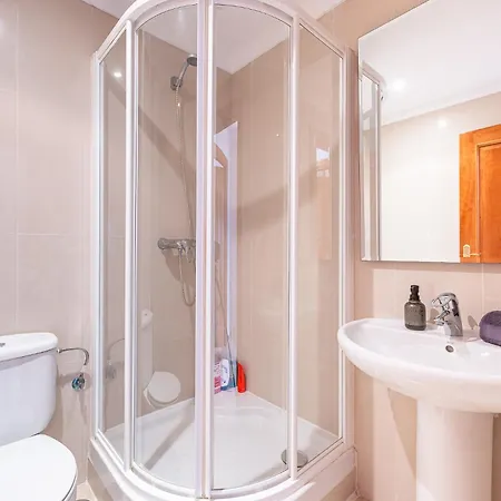 Fantastic 4 Bed La Cala Hills דירה *
